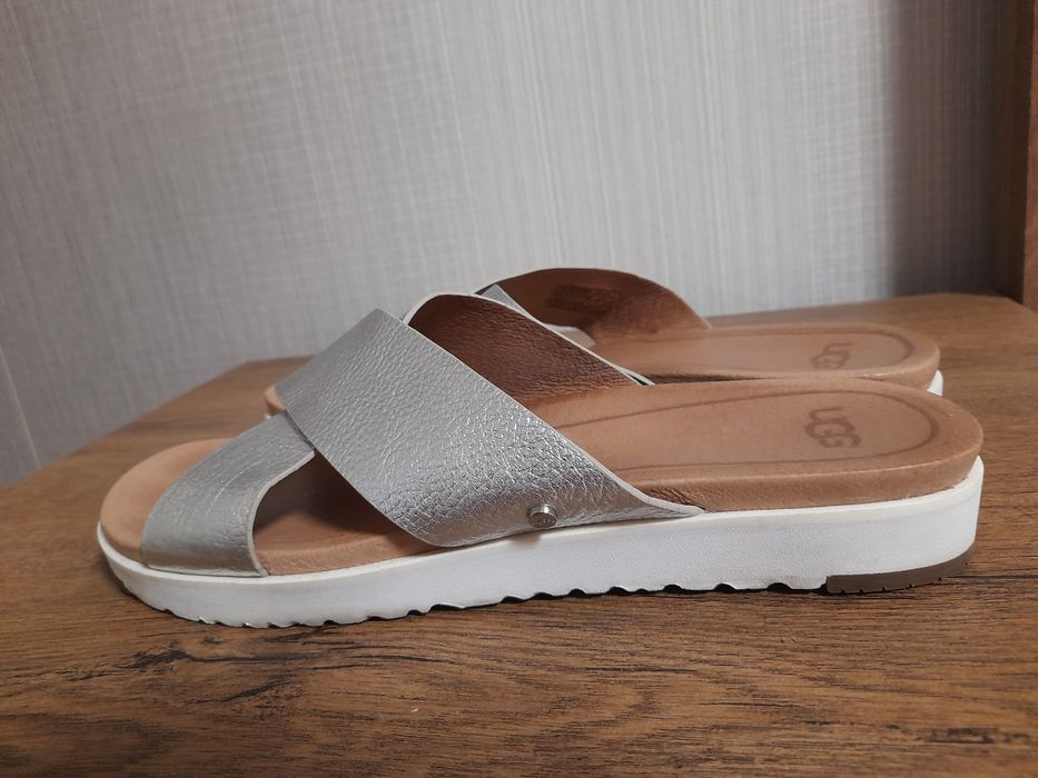 UGG Kari дамски чехли 41 номер.