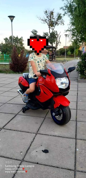 Акумулаторен мотор с меки Eva  гуми  и кожена сед. XMX 316 12V FS-2956