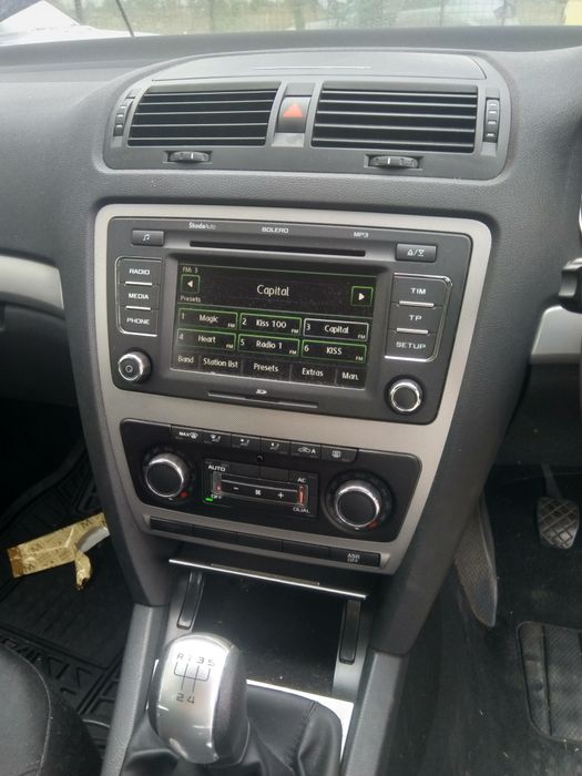 Шкода Октавия на части