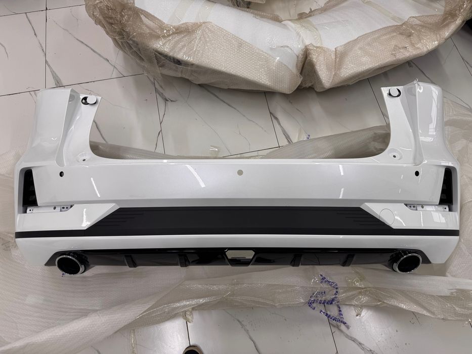 Задний Бампер белый Changan 55 Plus 3