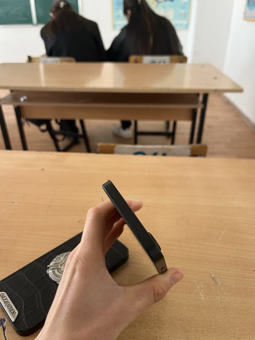 Айфон 16е 128гб 97%