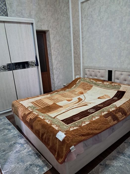 Uy sotiladi yer maydoni 6 sotuv