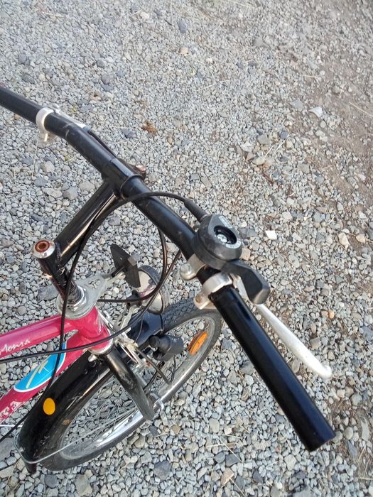 ‼️iau doar cash‼️bicicleta copii 9;10;11;12 ani fără manșoane