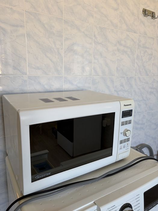 Микроволновка Panasonic б/у