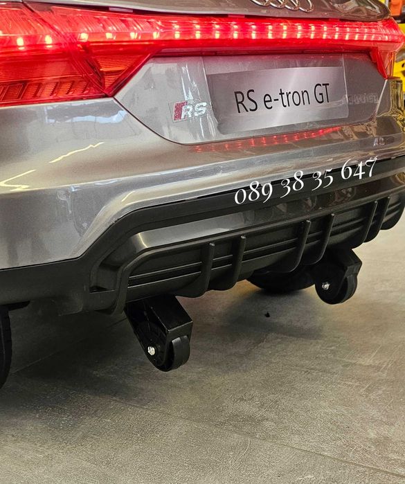 ТОП ЦЕНА!НОВО!Акумулаторна кола AUDI RS E-TRON с 12V,EVA ГУМИ,металик