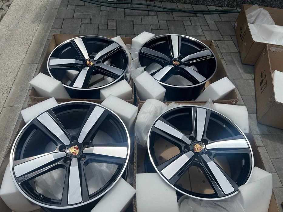Оригинални 22" джанти Porsche Cayenne Turbo 2025 – RONAL Exclusive Design – ЧИСТО НОВИ