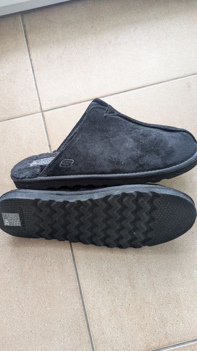Papuci de casa Sketchers