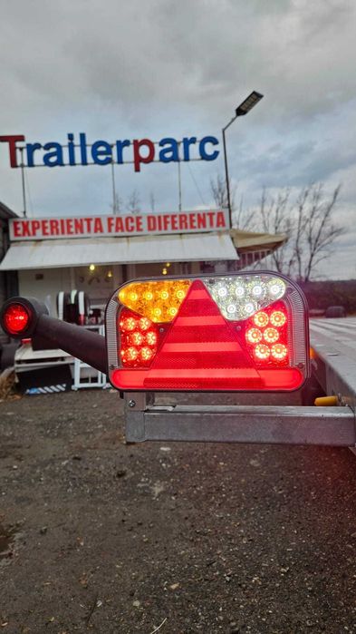 Trailer basculabil Balhanger 4,5x2,1 M, 2700 kg