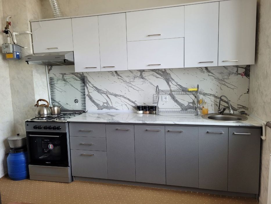 2 xonali kvartira sotiladi (ijaraga ham beriladi)