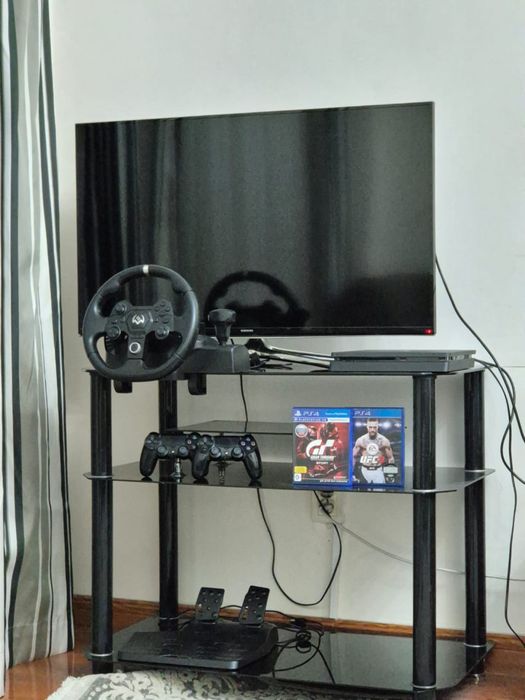 PlayStation 4 slim 500GB