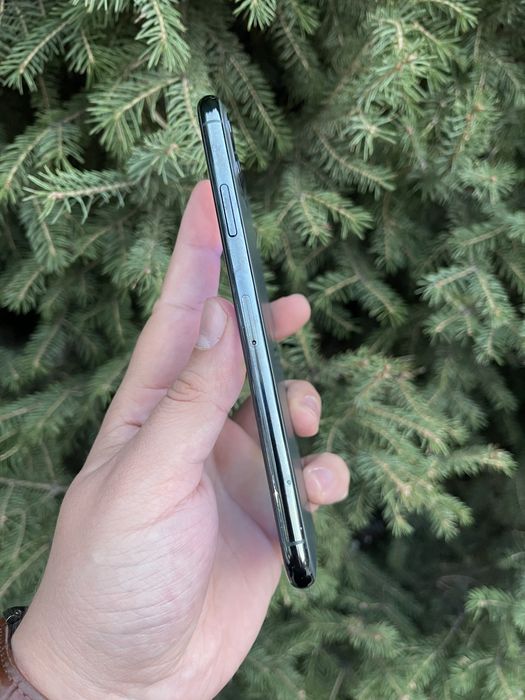 В продаже Айфон 11 Pro Max/256Gb