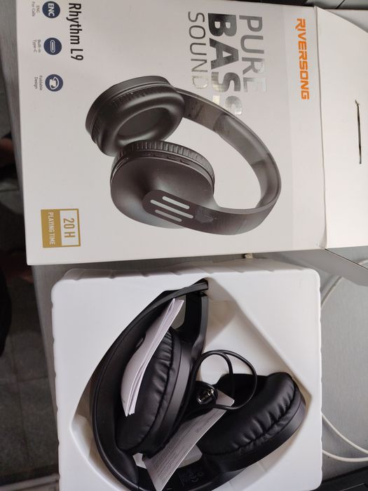 Căști audio wireless noi