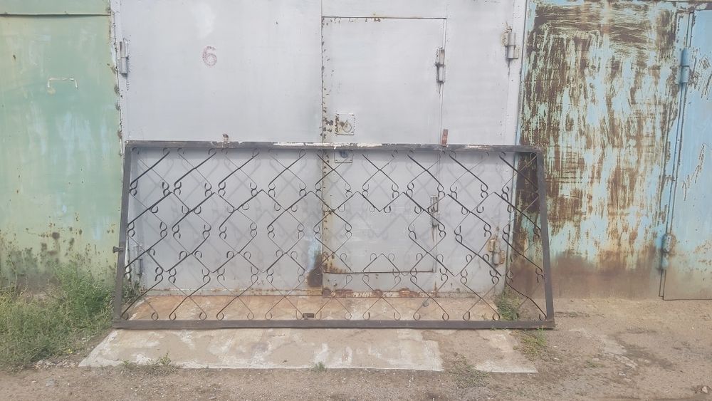 Металлическая оградка