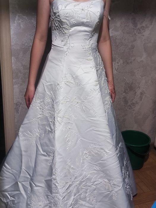 Свадебное платье продам