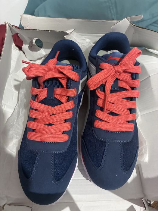 Кроссовки Lininig оригинал