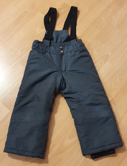 Vand pantaloni schi inextenso 3 ani