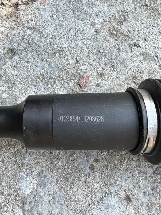 Каре и полуоска XC90