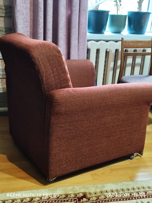 Продам 2 кресла в отличном состоянии