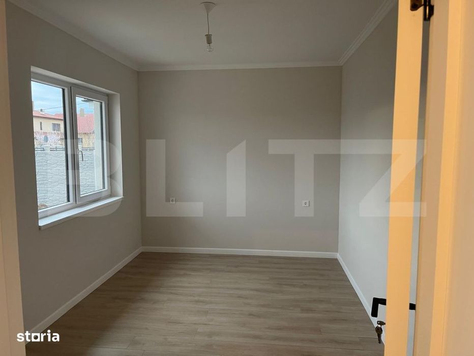 Casa individuala Oradea, zona linistita, cu gard imprejmuire din placi