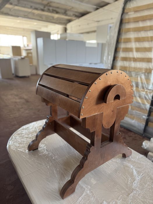 Подставка под седло