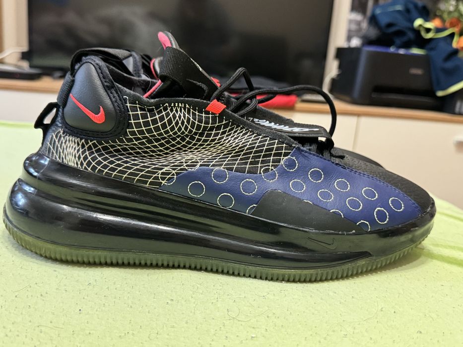 Обувки мъжки и женски