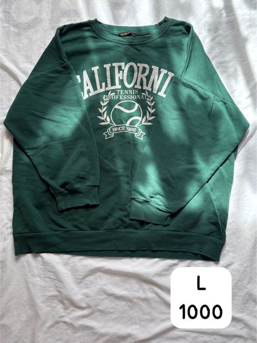 теплые спортивные костюмы и кофты