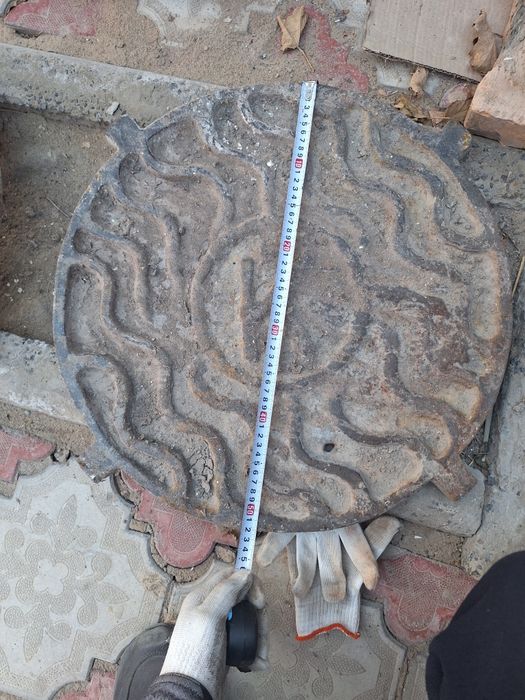 Чугунная люк септика