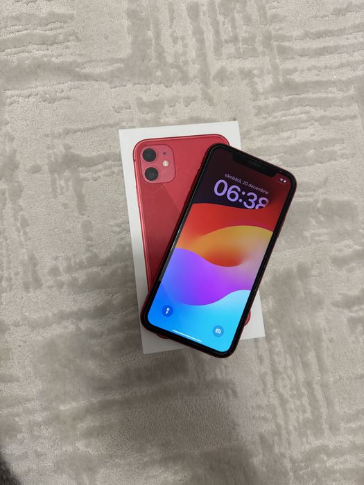 Iphone 11 Red,impecabil, la cutie cu factură de achizite