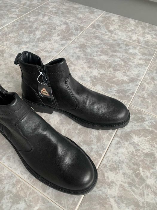 Продавам чисто нови боти от естествена кожа  номер 42