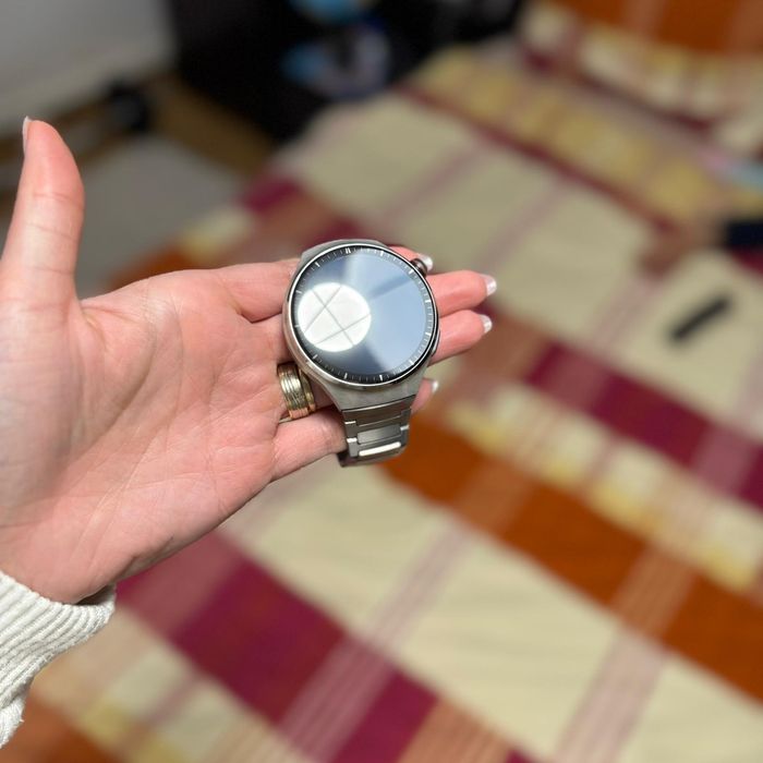 Vând Huawei watch 4 pro