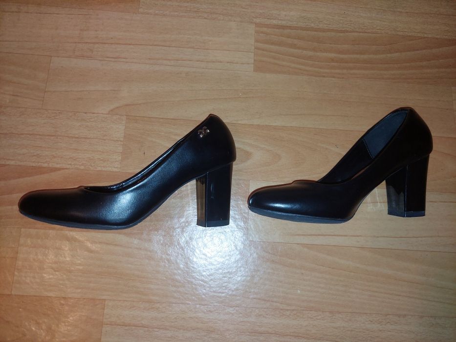 Туфли     черные