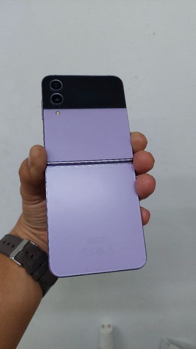 Samsung Z FLIP 4