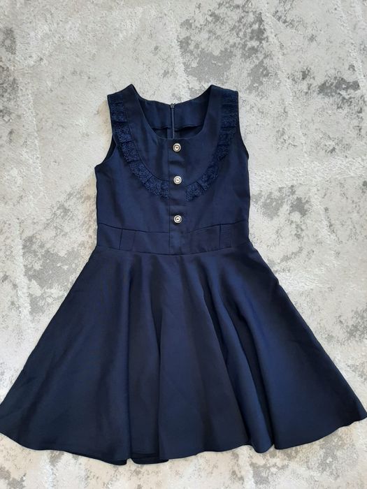 Продам школьные сарафаны!