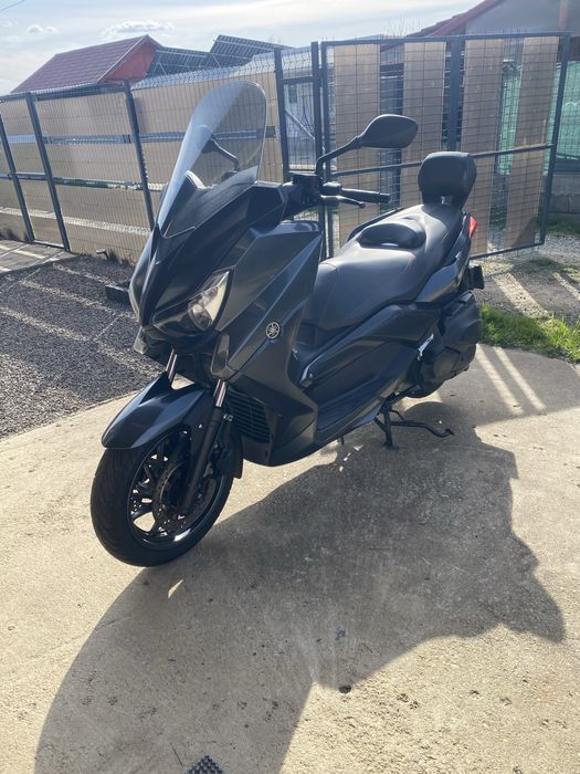 Vand/schimb  Yamaha X Max 400 ,