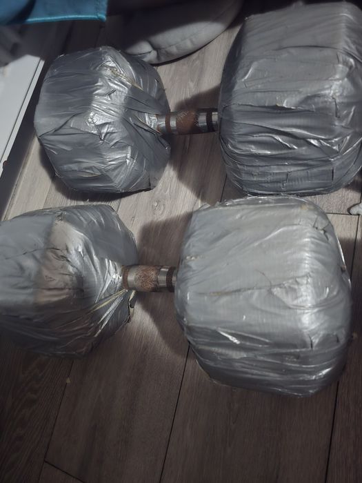 Vand 2 gantere 50 kg fiecare