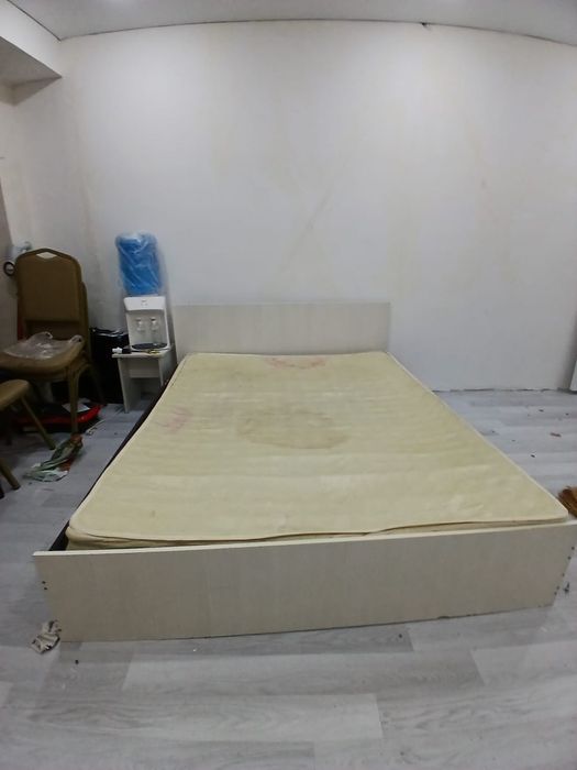 Продаётся кровать 5000тг