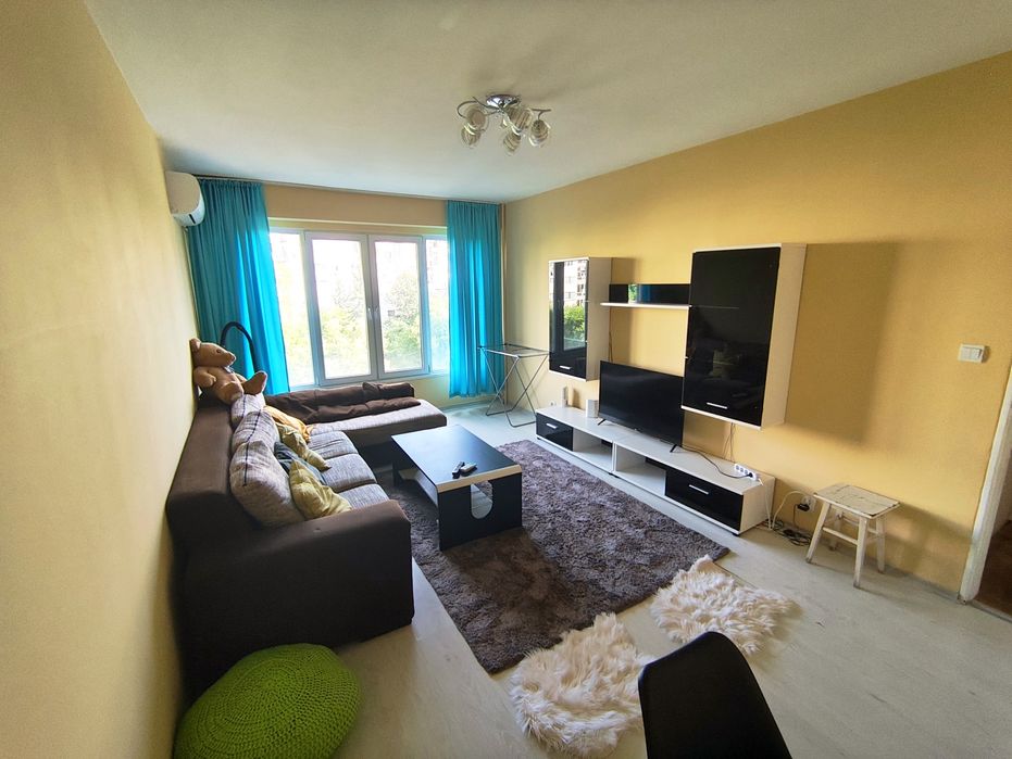 Дава се под наем Двустаен апартамент в София, Надежда 2 - 50 кв.м за 498.27 € - Снимка #2