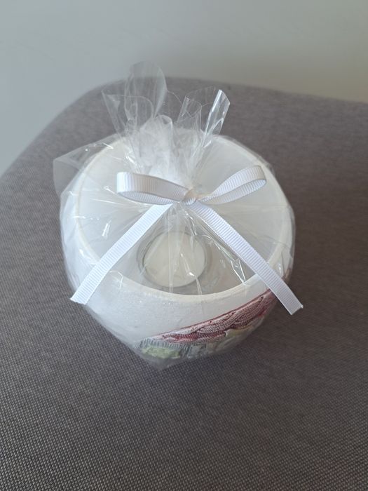 Свещник за декорация