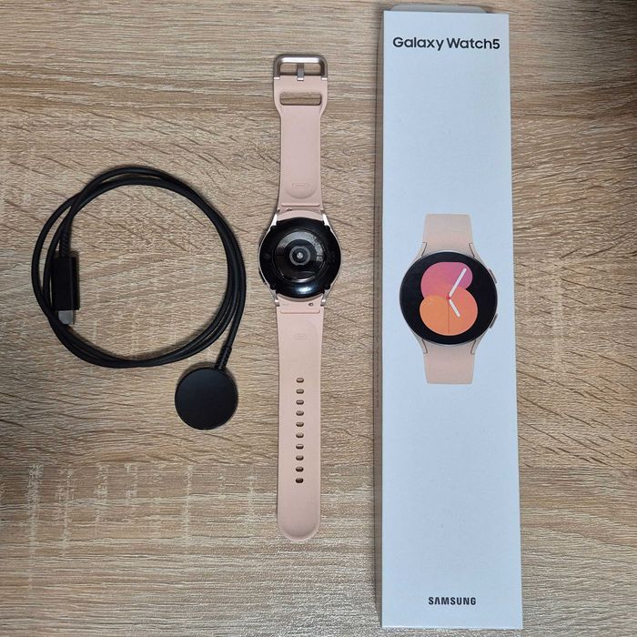 Samsung Galaxy Watch 5 (SM-R900) 40mm Pink Gold