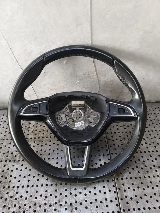 Volan piele in 3 spite cu comenzi skoda octavia 3 3v0419091l