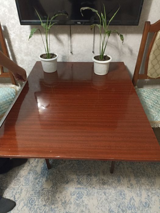 Продам тумба стол, книжка