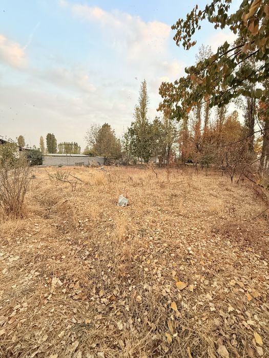 Yer sotiladi   Yuqori chirchiq tumani