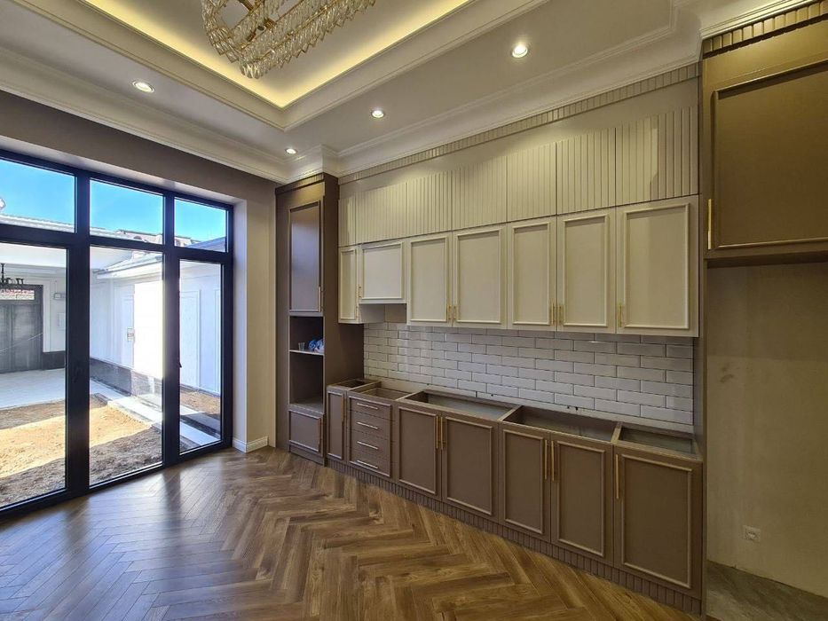 Евродом на Никитина с двумя бассейнами