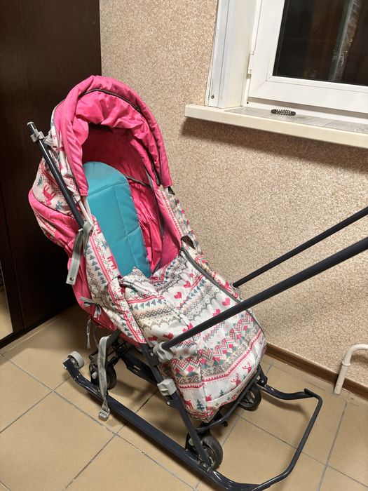 Продам сани-коляску