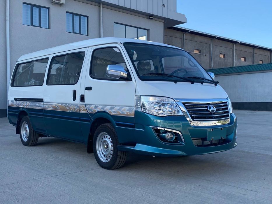 Микроавтобус