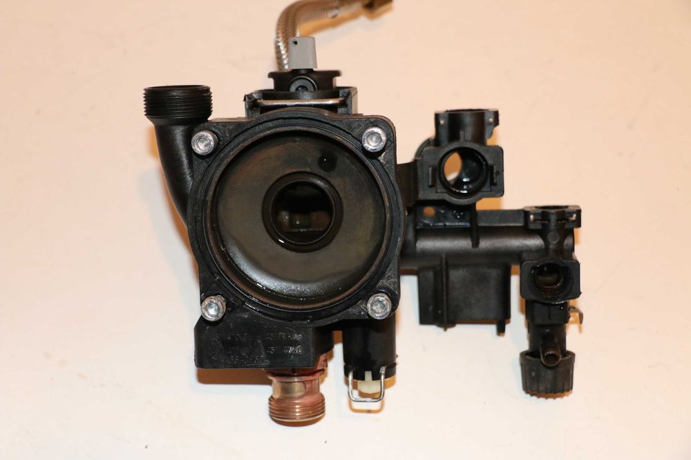 Grup hidraulic tur retur centrala Saunier Duval ThemaFast F30 E-A