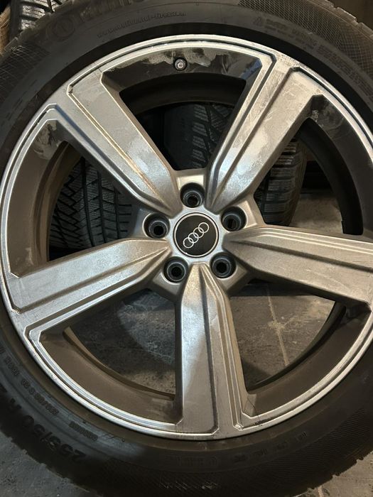 Оригинални гуми с джанти за Ауди SQ7 с датчици за налягане