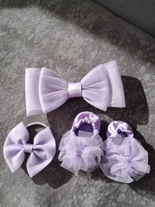 1 жас қыз балаға көйлек сатылады