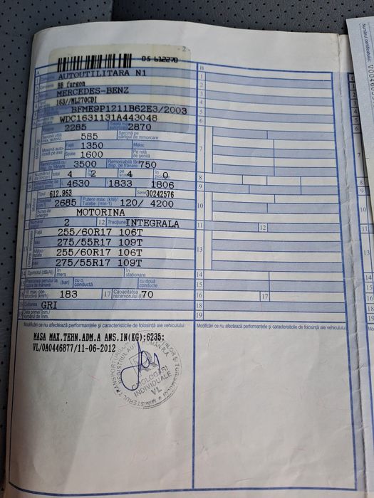 Vând Mercedes-Benz ML 270 cdi