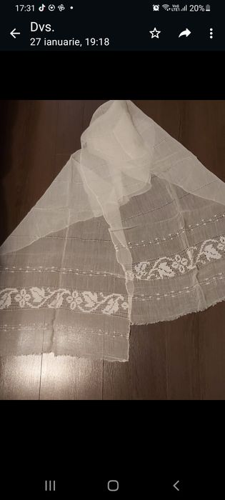 Maramă borangic veche,culoare crem